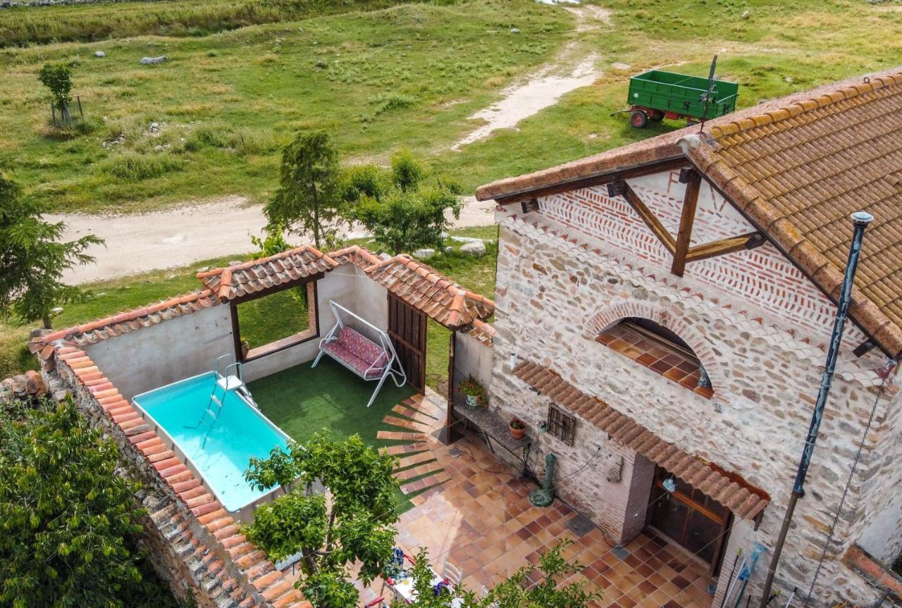 La Casa Del Buho Villa Santa Maria la Real de Nieva Eksteriør bilde