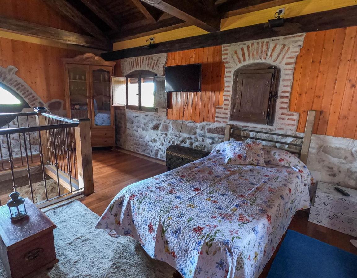La Casa Del Buho Villa Santa Maria la Real de Nieva Eksteriør bilde